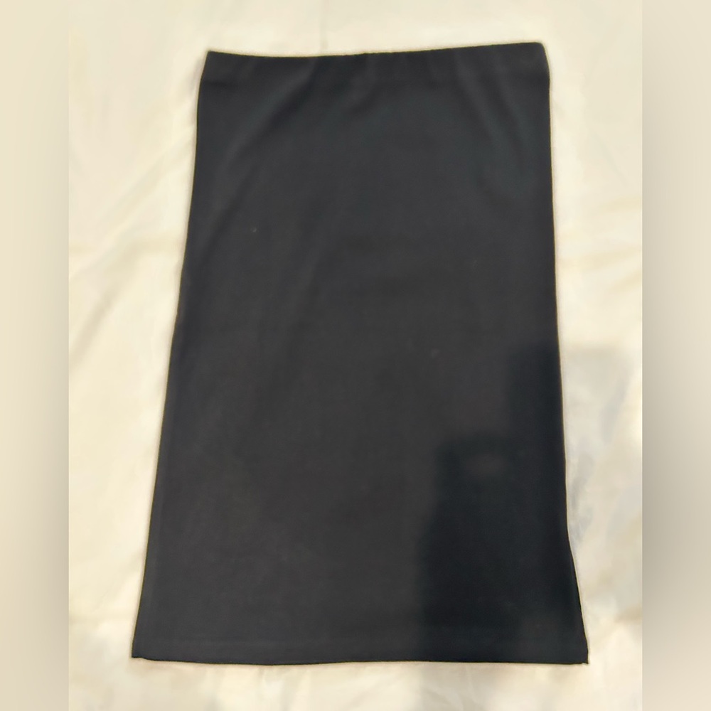 OAK + FORT Classic Black Garment